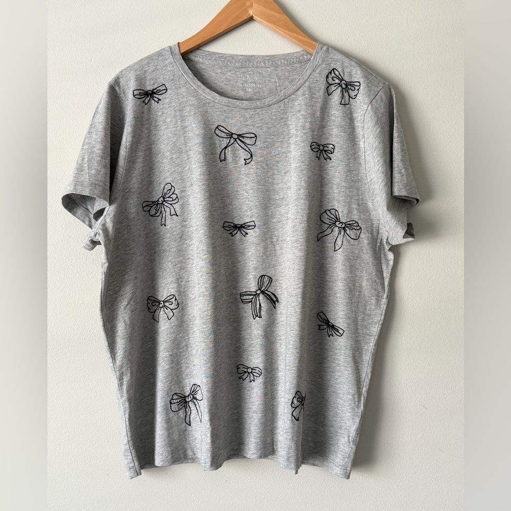 J. Crew Woman’s Collector Tee Heathered Gray Embroidered Bows NWOT Sz XXL